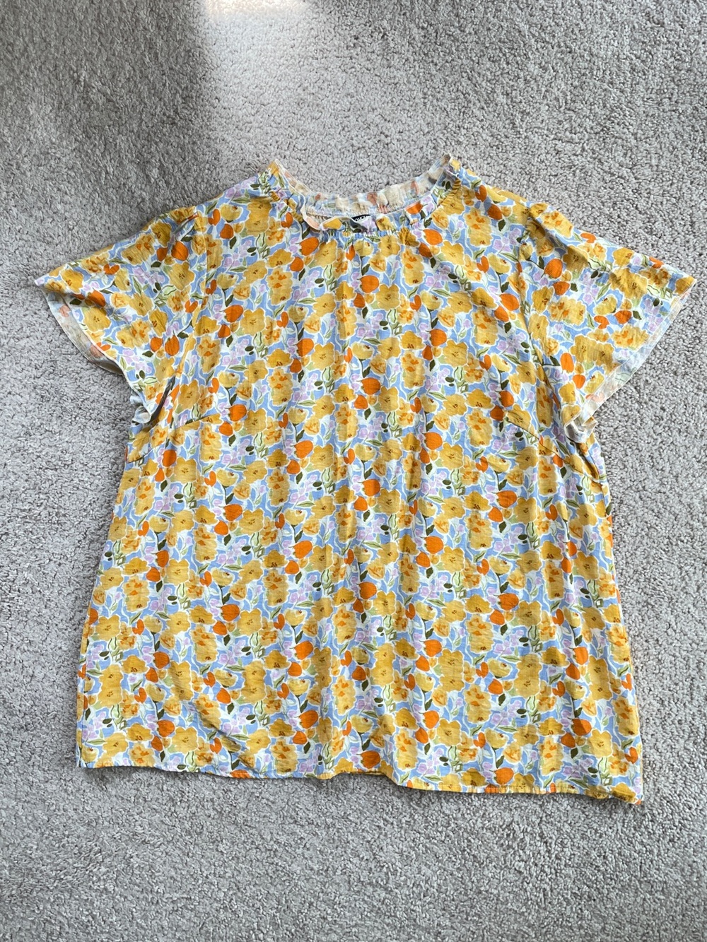 BloomChic Floral Yellow Orange Blue Ruffle Short Sleeve Top Size 22x24 ( 3X )